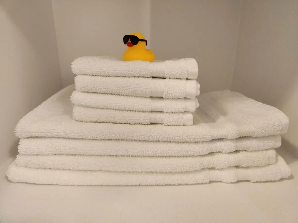 Queen St West Haven - Modern Loft, Downtown Toronto, Free Parking 0*, Toronto