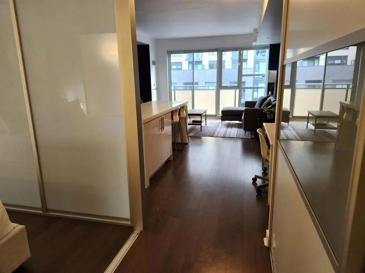 Apartment Queen St West Haven - Modern Loft, Downtown Toronto, Free Parking Canada