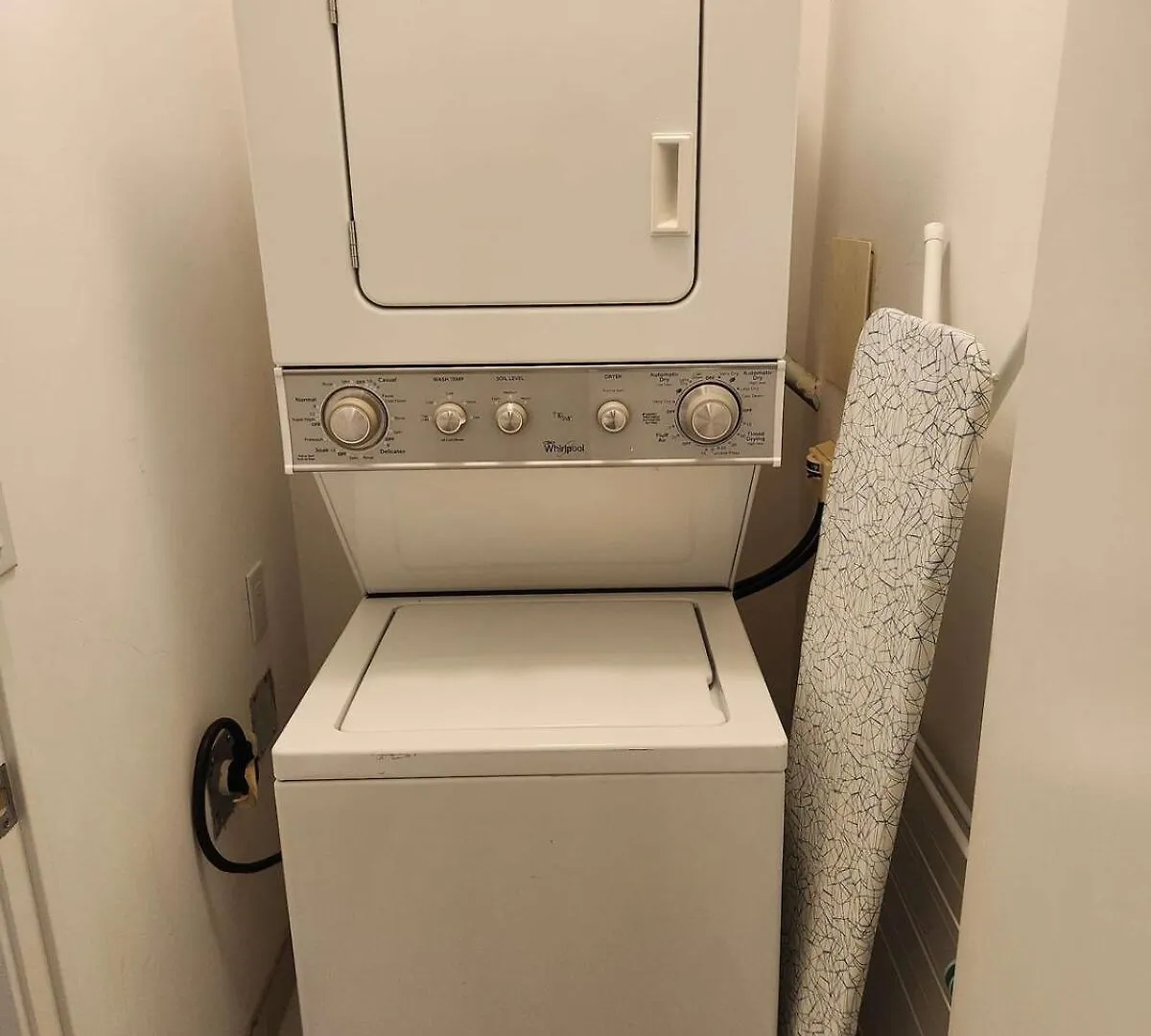 Queen St West Haven - Modern Loft, Downtown Toronto, Free Parking Apartment Toronto